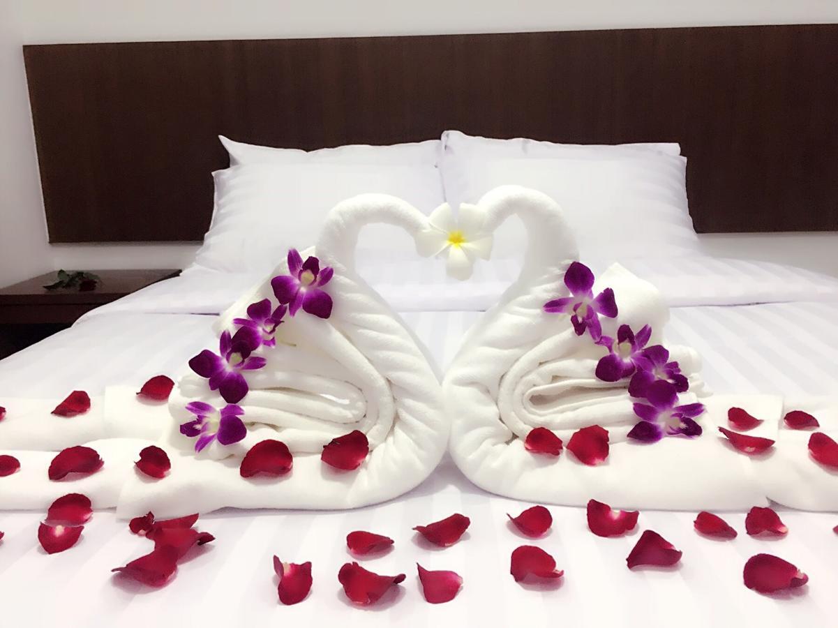 Nava Grand Hotel Rangsit Exterior photo