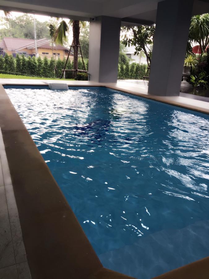 Nava Grand Hotel Rangsit Exterior photo