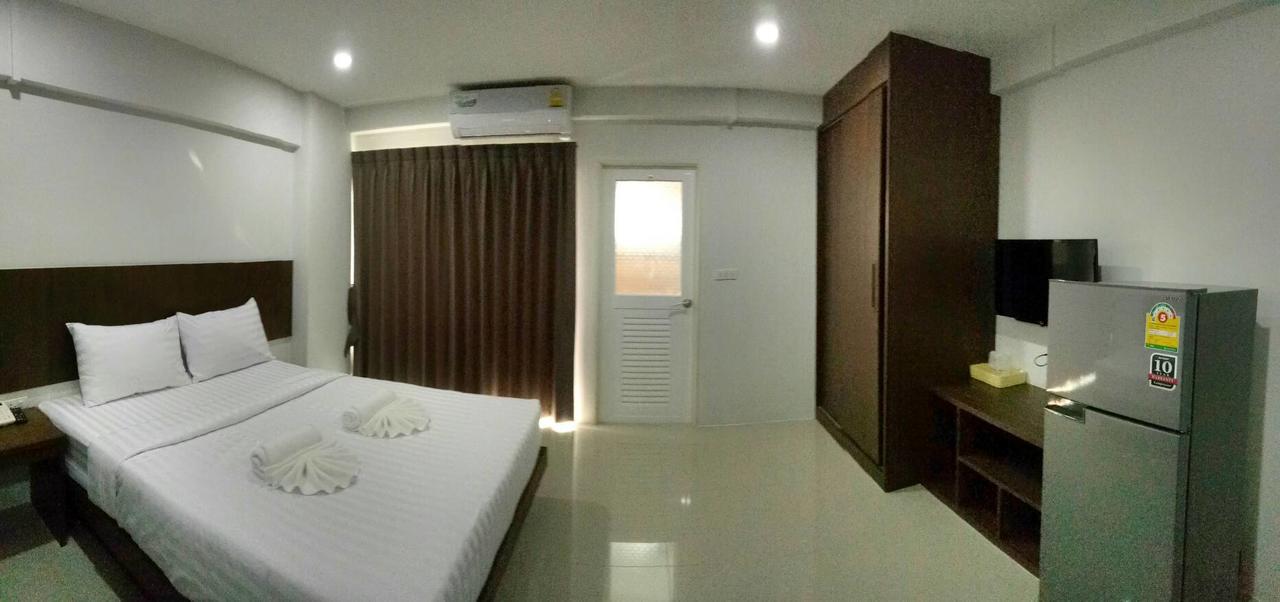 Nava Grand Hotel Rangsit Exterior photo
